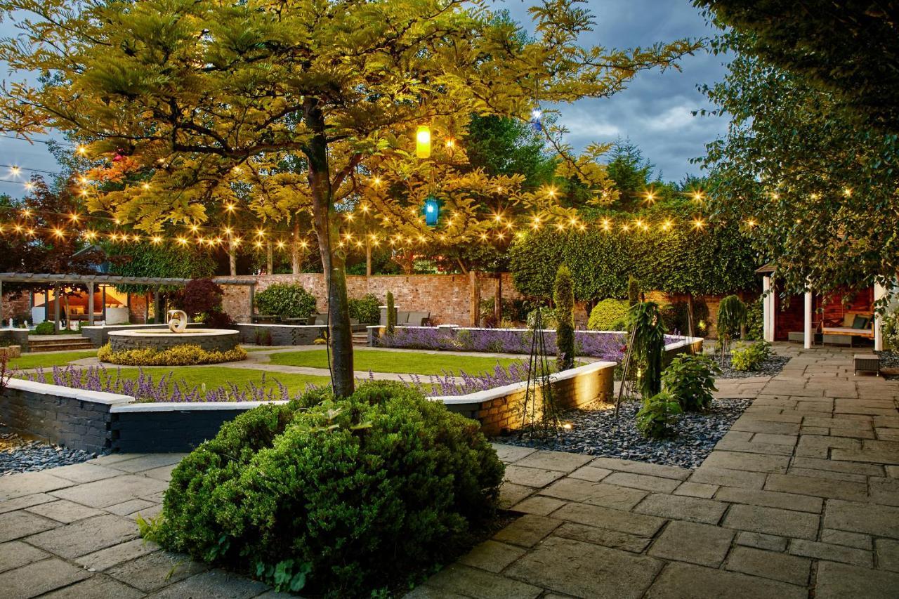Lion Quays Resort Chirk Exterior foto