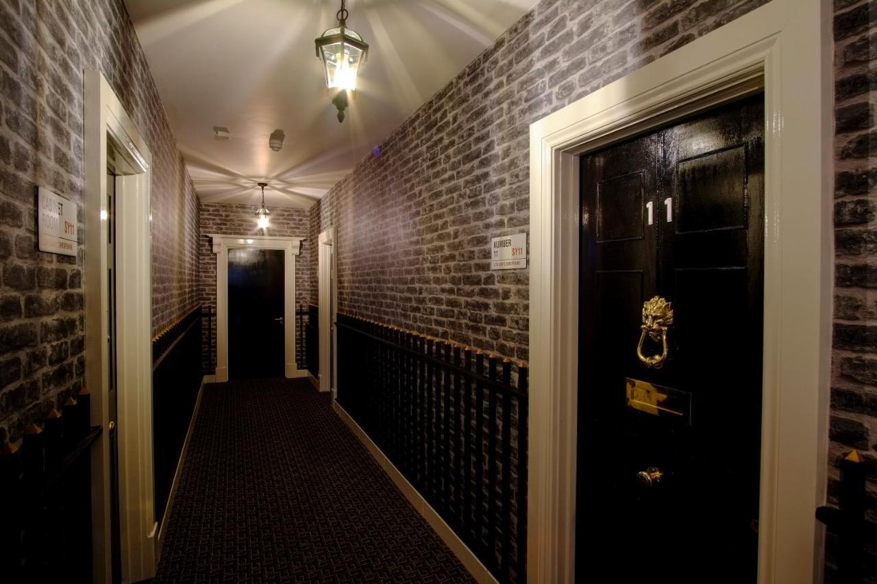 Lion Quays Resort Chirk Exterior foto
